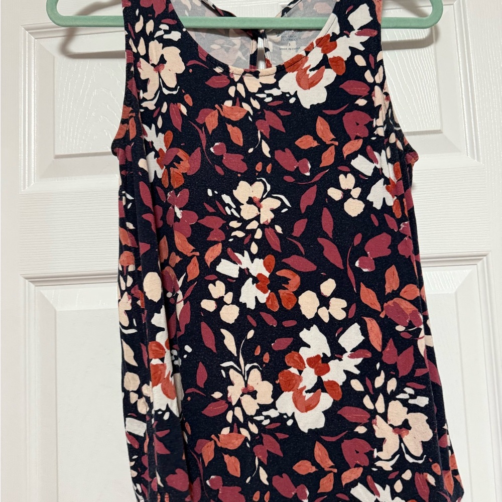 Market & Spruce Pink and Red Floral Tank Top